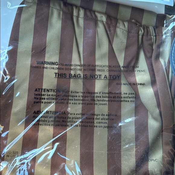 NWT Men's Rogue Pirate Costume adult Halloween costume size Large 42-44 - Picture 6 of 8